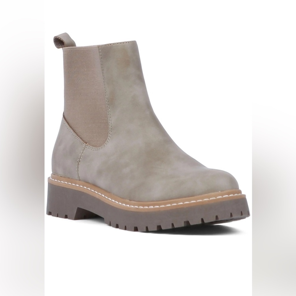 Dolce Vita Lobera Chelsea Boot Size 10 Taupe